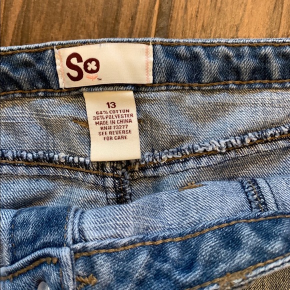 Juniors Button Fly Jean Skirt - Picture 4 of 4